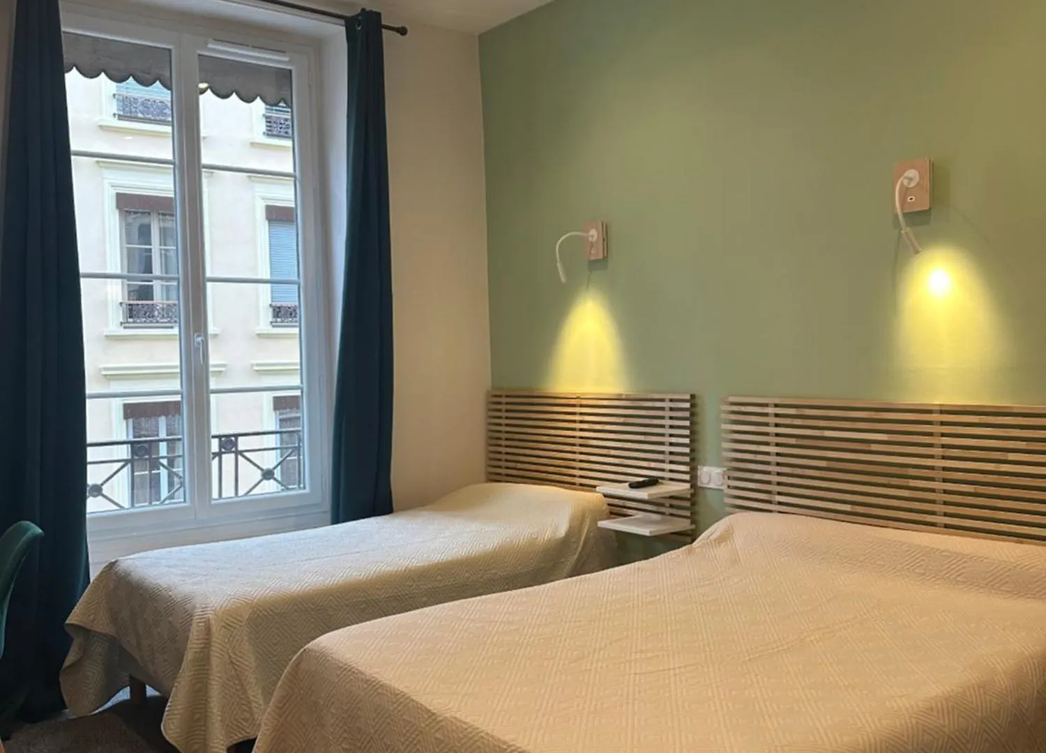 Hotel Azur Lyon