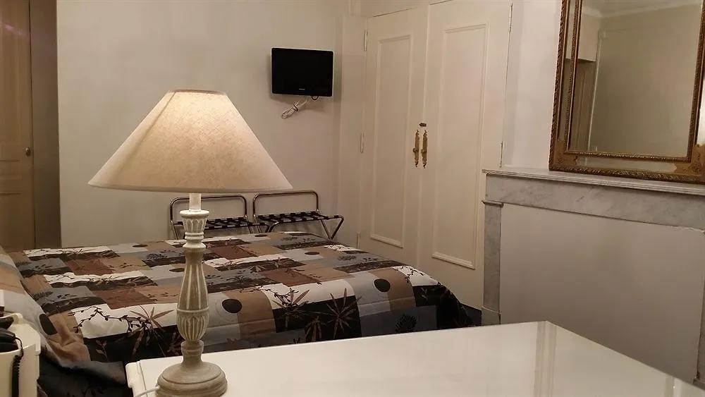 Hotel Azur Lyon