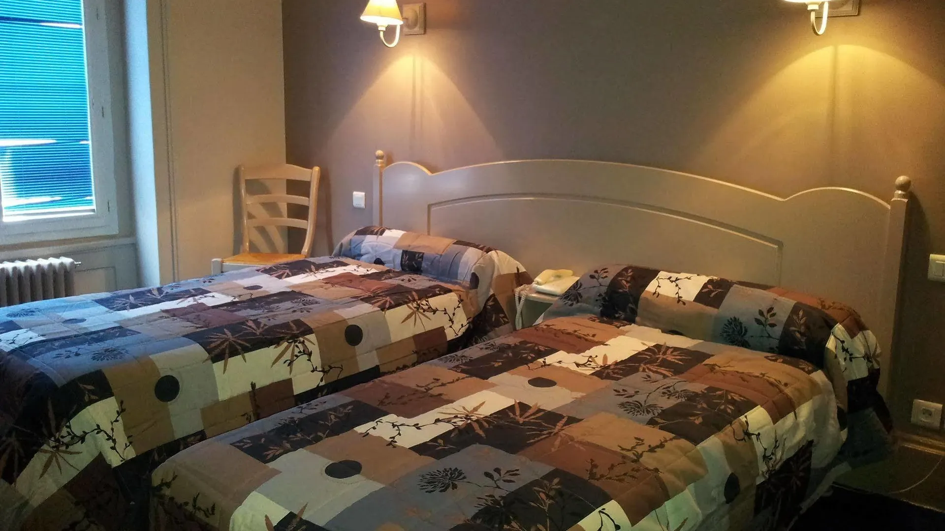 Hotel Azur Lyon 2*,  France